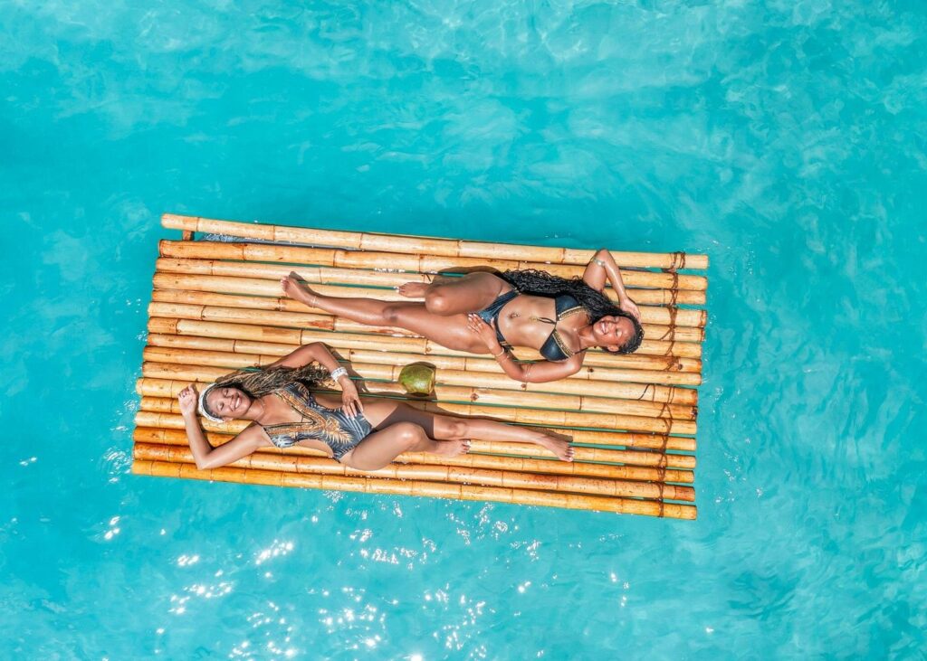 Bamboo Raft Photoshoot & Cocktails